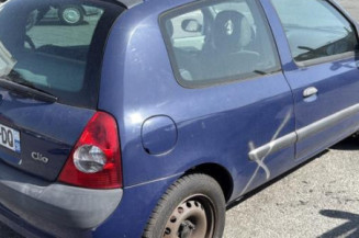 Bouton de coffre RENAULT CLIO 2