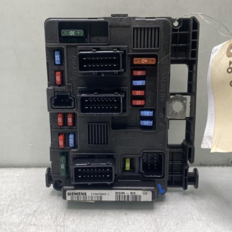 Boitier servitude moteur (BSM) CITROEN XSARA PICASSO Photo n°1