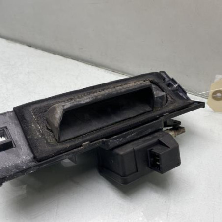 Bouton de coffre PEUGEOT 206