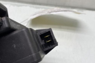 Bouton de coffre PEUGEOT 206