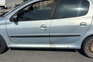 Bouton de coffre PEUGEOT 206