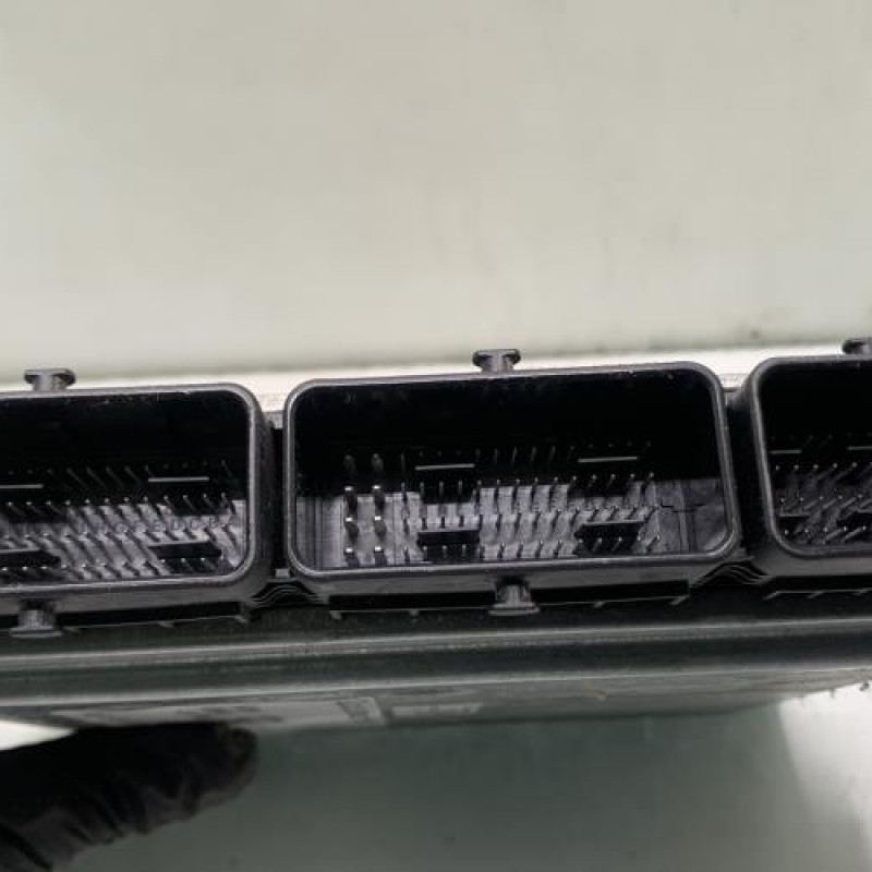 Calculateur moteur NISSAN QASHQAI 1 Photo n°3