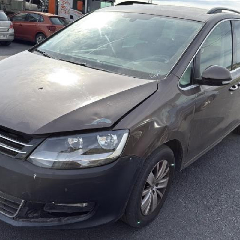 Eclairage de plaque VOLKSWAGEN SHARAN 2 Photo n°4