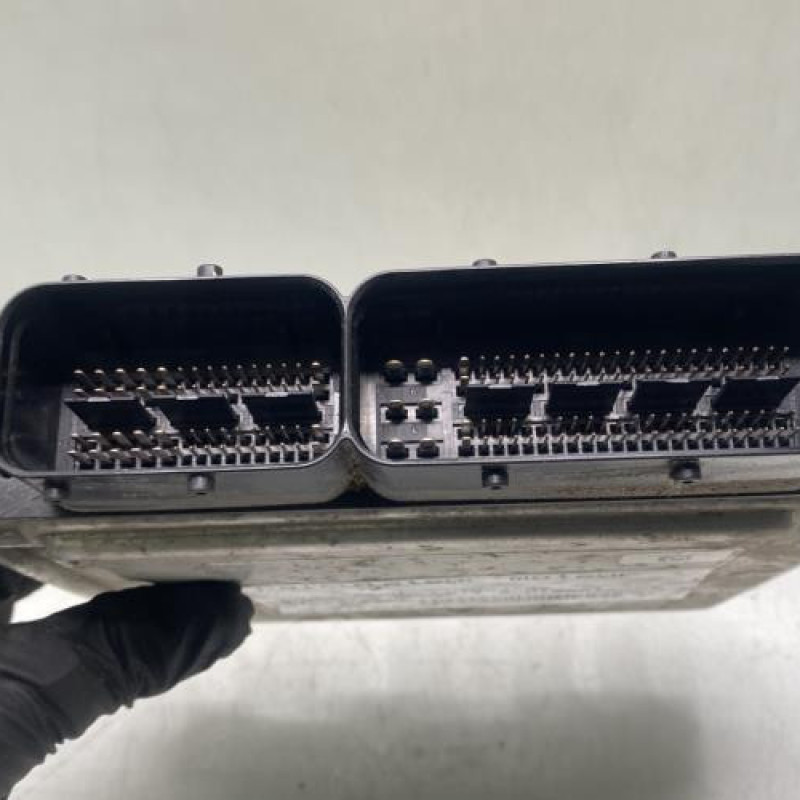 Calculateur moteur VOLKSWAGEN SHARAN 2 Photo n°2