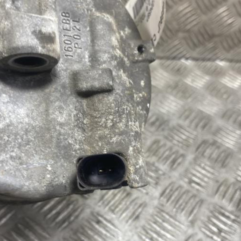 Compresseur clim VOLKSWAGEN SHARAN 2 Photo n°4