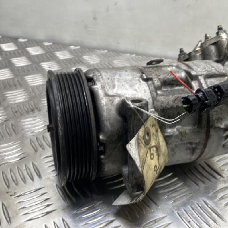 Compresseur clim PEUGEOT 5008 2 Photo n°3