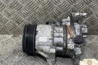 Compresseur clim TOYOTA YARIS 2 Photo n°1