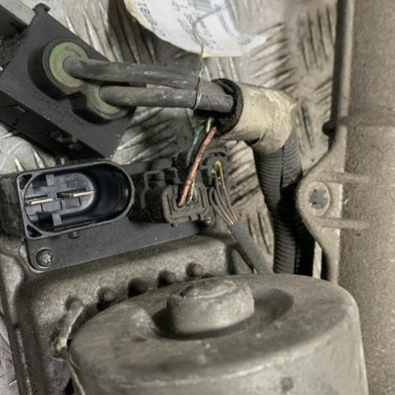 Cremaillere assistee PEUGEOT 207 Photo n°8