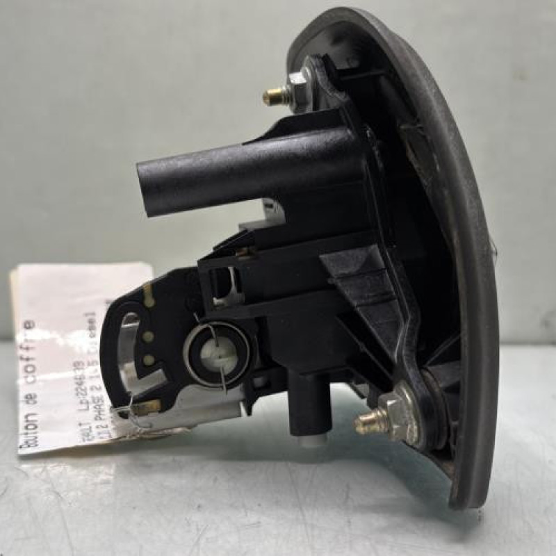 Bouton de coffre RENAULT CLIO 2 Photo n°3