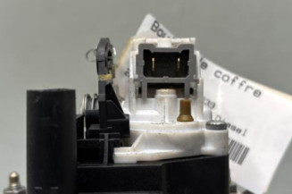 Bouton de coffre RENAULT CLIO 2