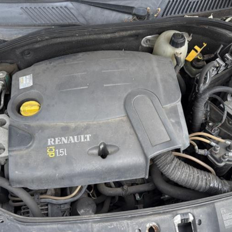 Bouton de coffre RENAULT CLIO 2 Photo n°14