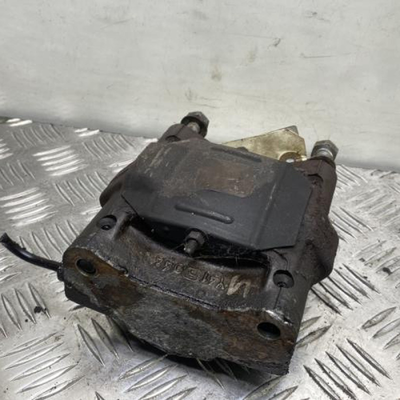 Etrier arriere gauche (freinage) CITROEN C5 1 Photo n°4