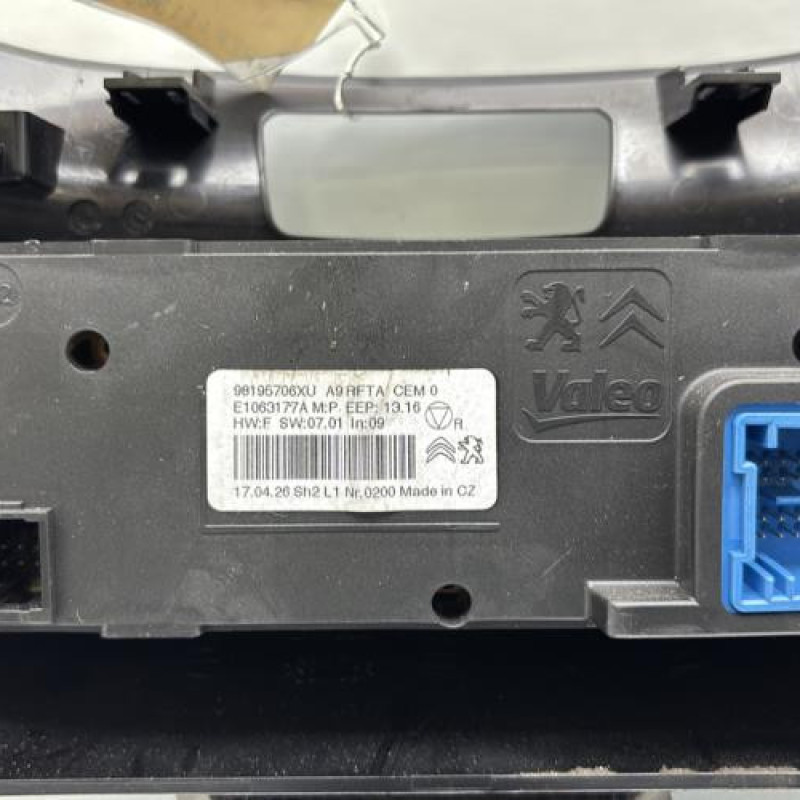 Commande chauffage PEUGEOT 208 1 Photo n°4