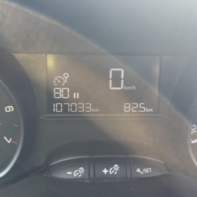 Bloc ABS (freins anti-blocage) PEUGEOT 208 1 Photo n°19