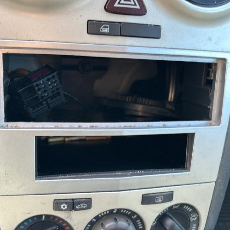 Bloc ABS (freins anti-blocage) OPEL CORSA D Photo n°15