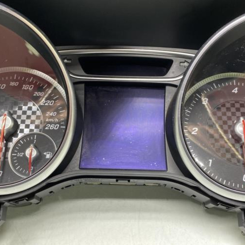 Compteur MERCEDES CLASSE A 176 Photo n°2