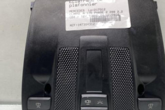 Eclairage de plafonnier MERCEDES CLASSE A 176 Photo n°1