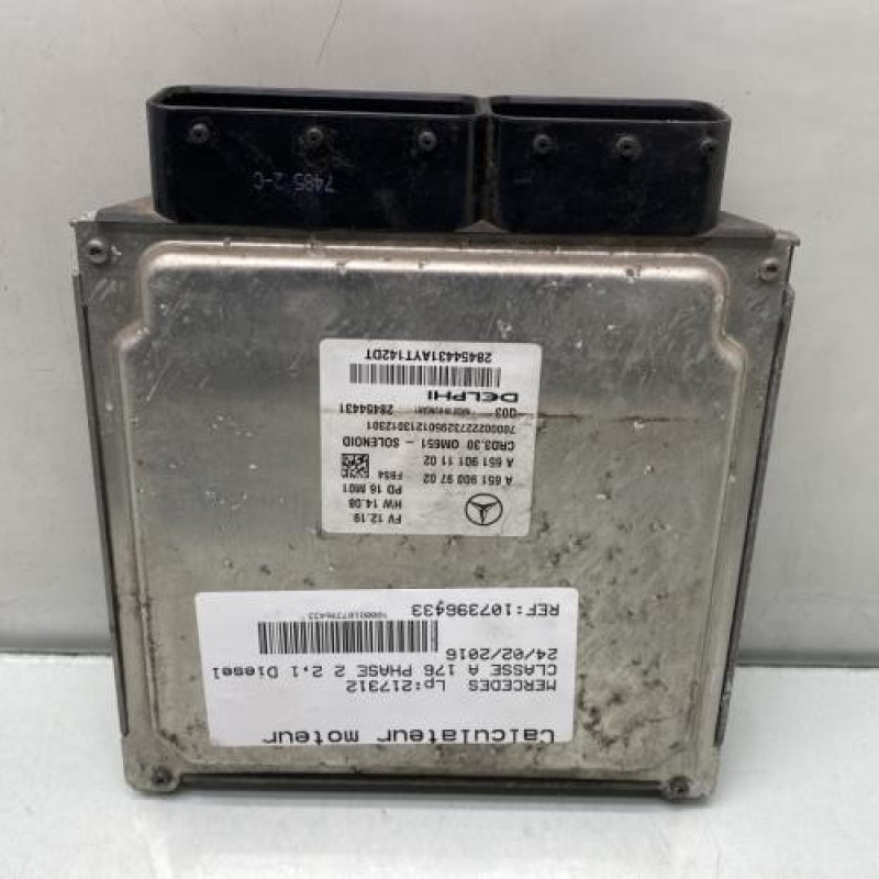 Calculateur moteur MERCEDES CLASSE A 176 Photo n°3