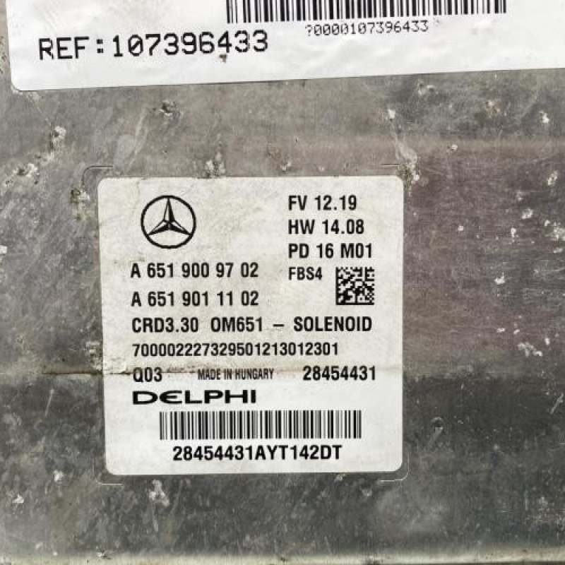 Calculateur moteur MERCEDES CLASSE A 176 Photo n°4
