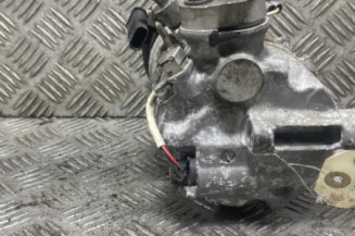 Compresseur clim MERCEDES CLASSE A 176