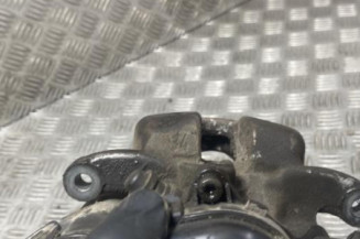 Etrier arriere droit (freinage) MERCEDES CLASSE A 176