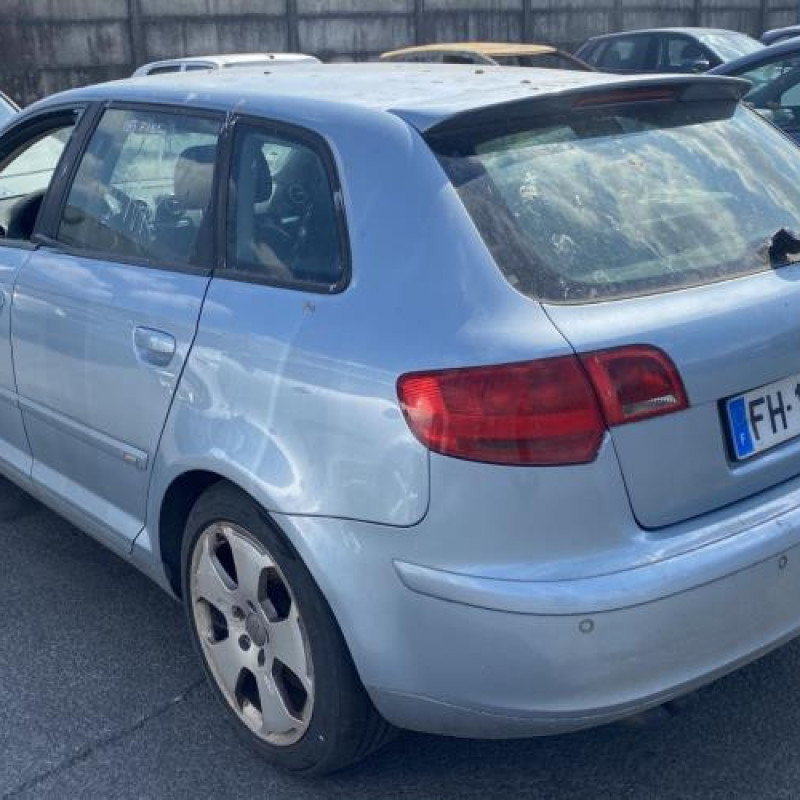 Cremaillere assistee AUDI A3 2 Photo n°8