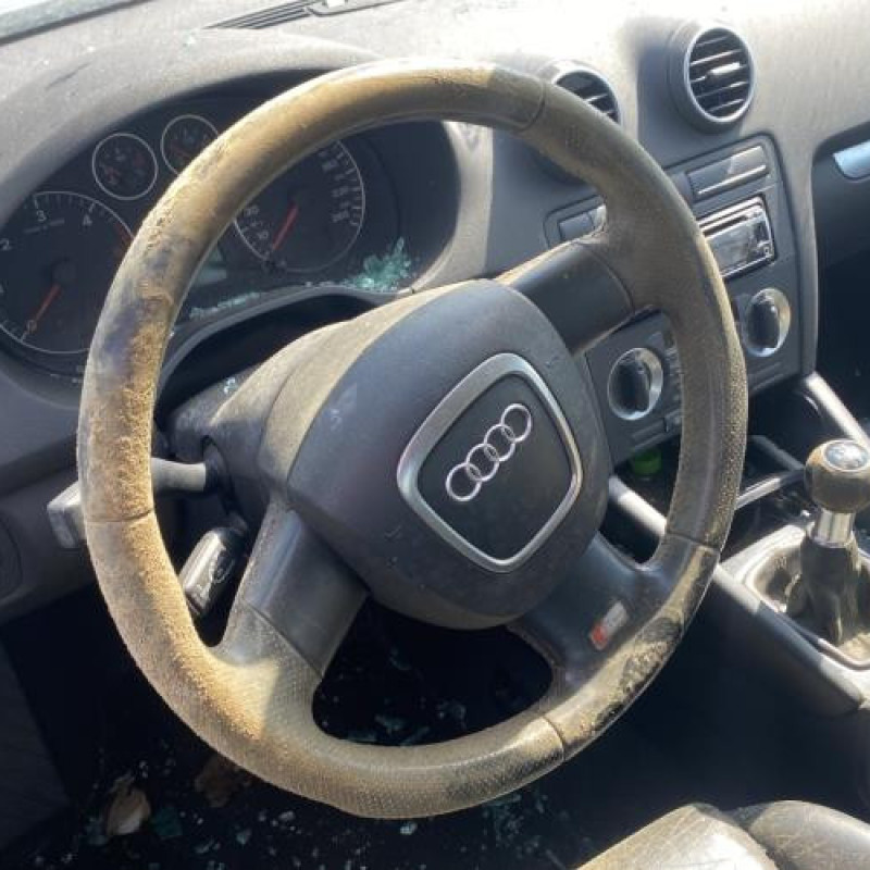 Cremaillere assistee AUDI A3 2 Photo n°15