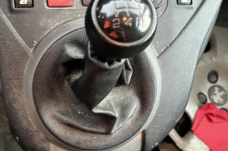 Bloc ABS (freins anti-blocage) PEUGEOT PARTNER 2 Photo n°1