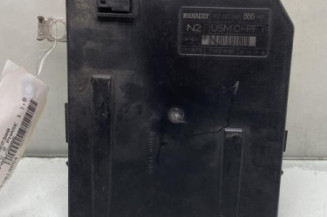 Boitier USM  RENAULT GRAND SCENIC 2