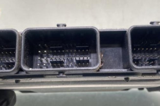 Calculateur moteur RENAULT SCENIC 3
