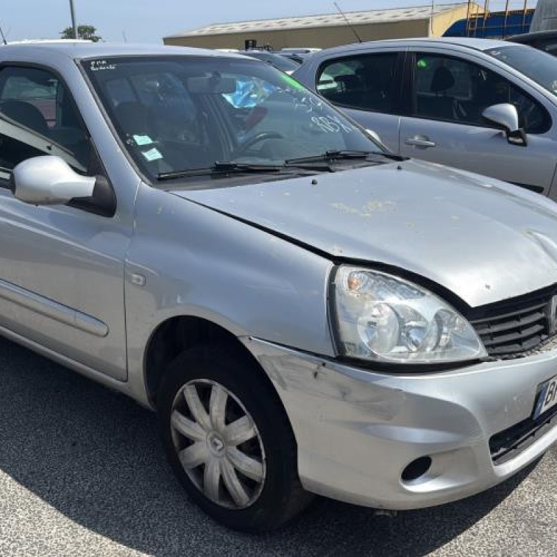 Cremaillere assistee RENAULT CLIO 2 CAMPUS Photo n°5