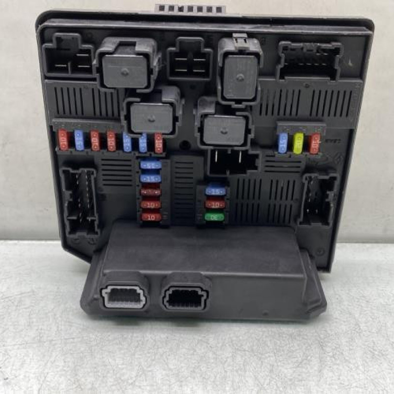 Boitier UPC RENAULT KOLEOS 1 Photo n°1