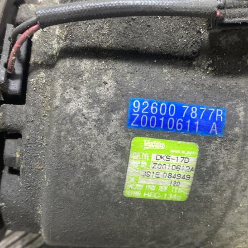 Compresseur clim RENAULT KOLEOS 1 Photo n°3