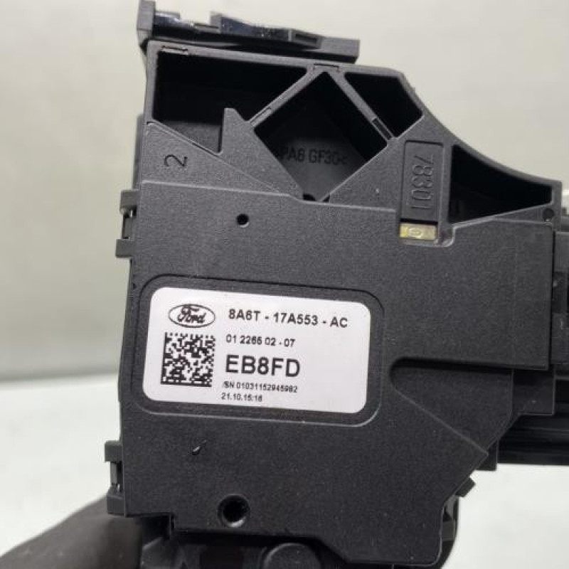 Commande de phare FORD FIESTA 6 Photo n°3