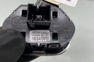 Bouton de warning OPEL CORSA E