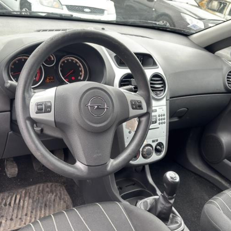 Compresseur clim OPEL CORSA D Photo n°15