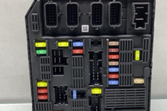 Boitier USM  RENAULT SCENIC 3 Photo n°1