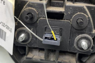 Bouton de coffre OPEL CORSA E