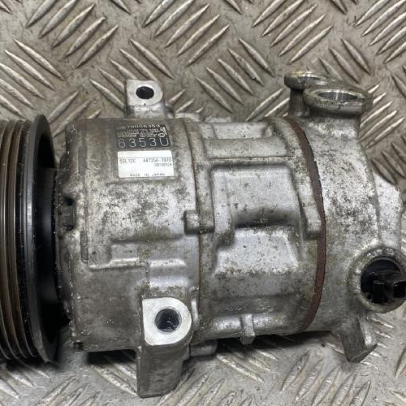 Compresseur clim OPEL CORSA E Photo n°1