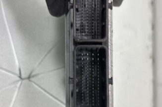 Calculateur moteur RENAULT GRAND SCENIC 3