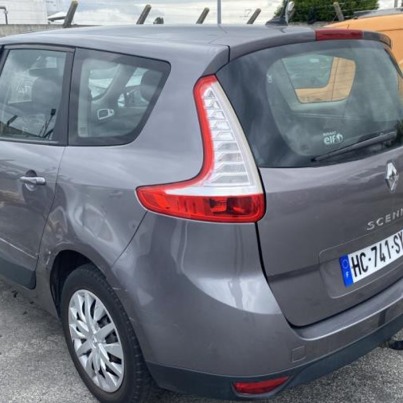 Compresseur clim RENAULT GRAND SCENIC 3 Photo n°19