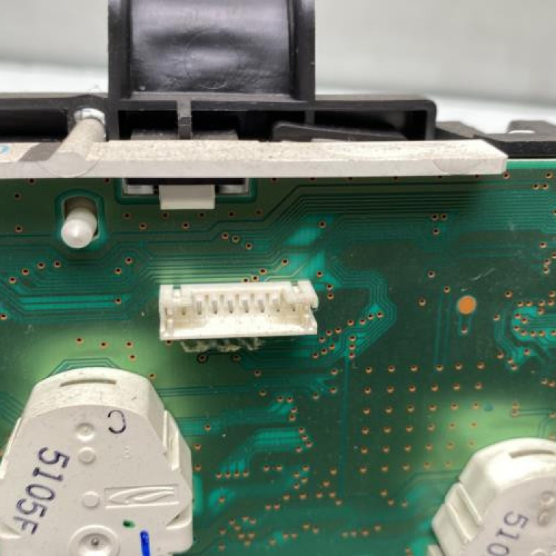 Compteur NISSAN MICRA 3 Photo n°4