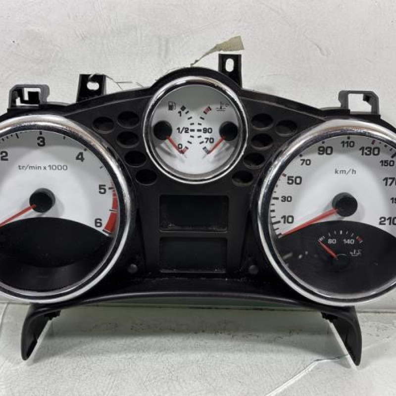 Compteur PEUGEOT 207 Photo n°1