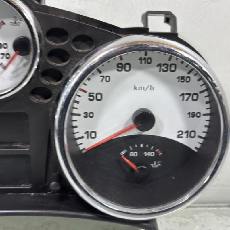 Compteur PEUGEOT 207 Photo n°2