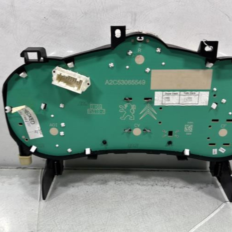 Compteur PEUGEOT 207 Photo n°8