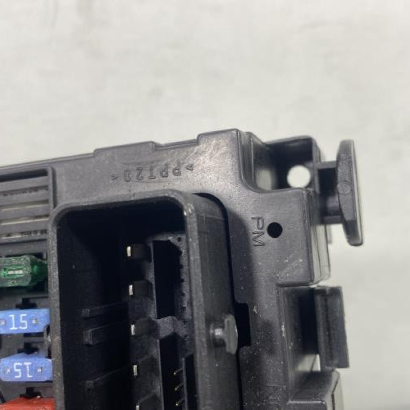 Boitier servitude moteur (BSM) PEUGEOT 207 Photo n°6