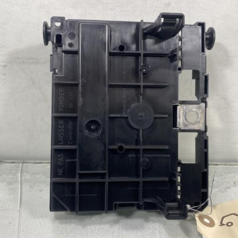 Boitier servitude moteur (BSM) PEUGEOT 207 Photo n°7