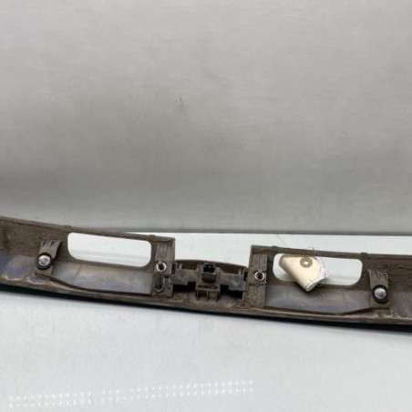 Bouton de coffre PEUGEOT 5008 1