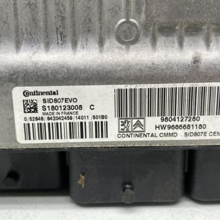 Calculateur moteur PEUGEOT 5008 1