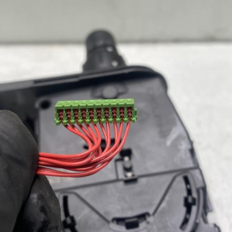 Commodo phare RENAULT CLIO 3 Photo n°5